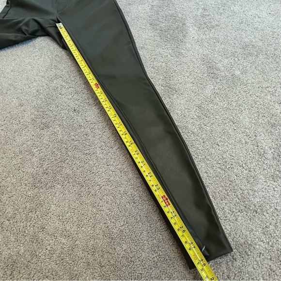 Zara dark olive green faux leather high-rise slim legging pants M zipper ankle - Picture 15 of 16